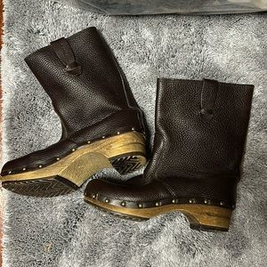 boots from Free People hardly worn mid calf leather pull on boots size 37